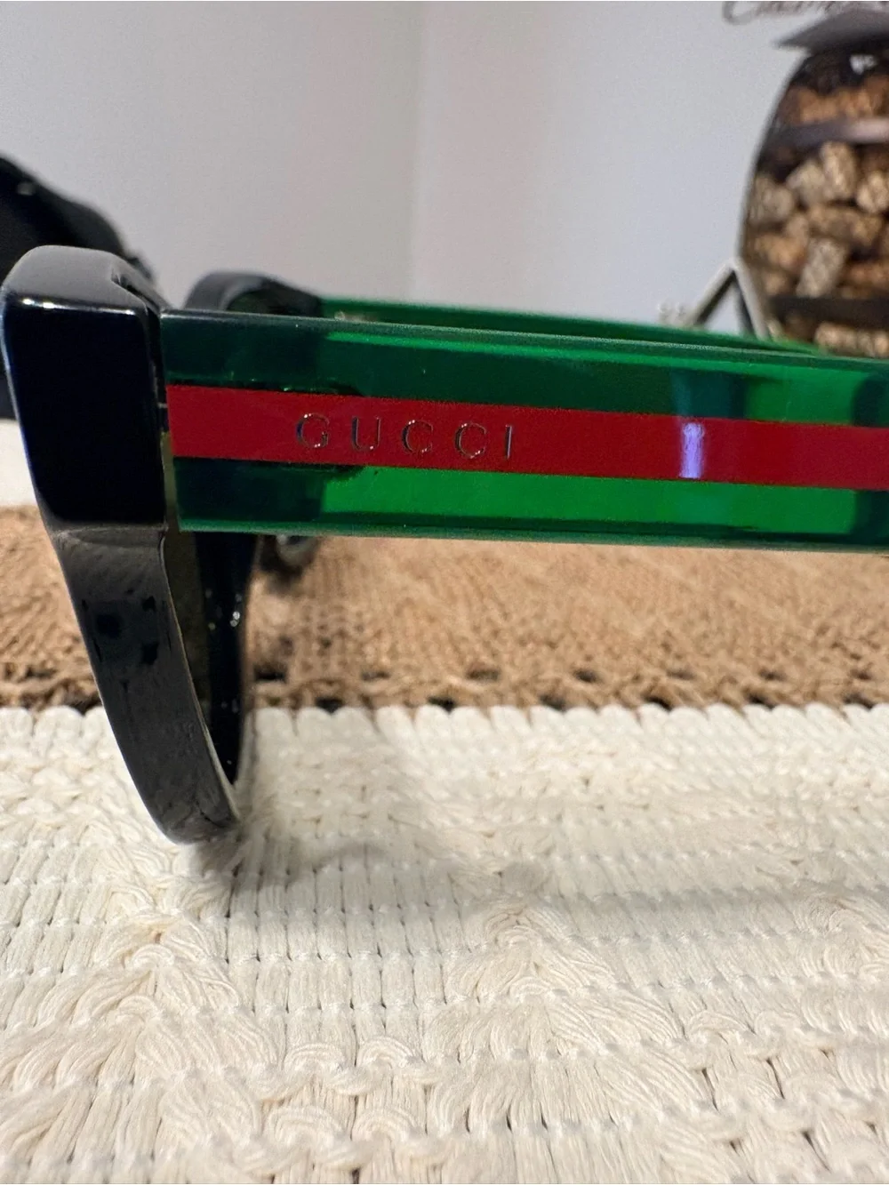 Gucci Black Frame Sunglasses - Women